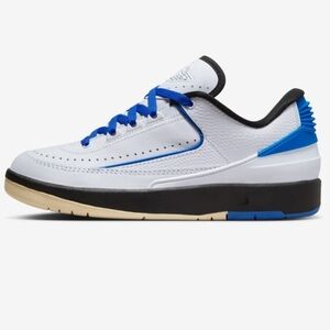 NIB Air Jordan 2 Retro Low Varsity Royal Women’s  Size 8